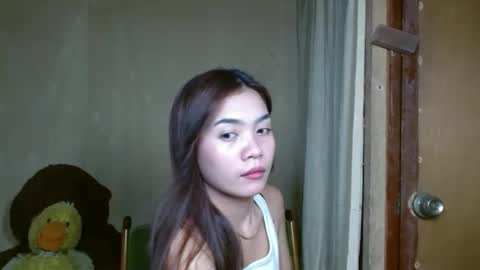 Snapshot of makeme_wettt chatting on 02.17.25 makeme_wettt online show from 02.17.25