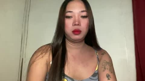 Snapshot of makemesquirt_xxx chatting on 08.08.26 KEANA online show from 08.08.26