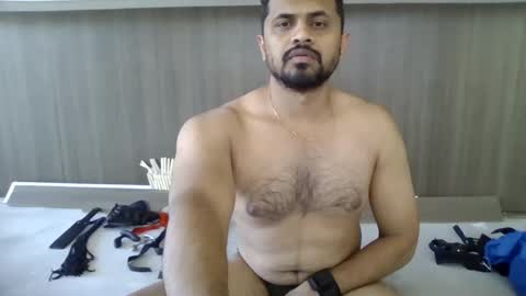 Snapshot of makeyousatisfied12 chatting on 09.10.25 Rakesh Slave online show from 09.10.25