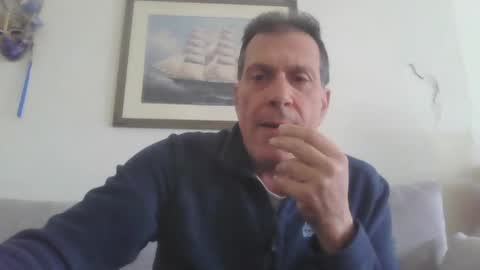 Snapshot of makis8989 chatting on 12.19.24 makis8989 online show from 12.19.24