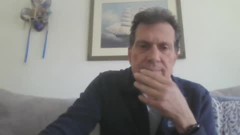 Snapshot of makis8989 chatting on 01.15.25 makis8989 online show from 01.15.25