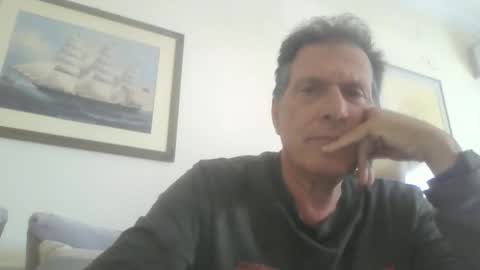 Snapshot of makis8989 chatting on 10.13.25 makis8989 online show from 10.13.25