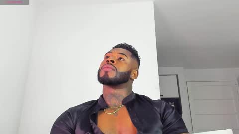 Snapshot of makonneen chatting on 02.19.26 Makonnen online show from 02.19.26