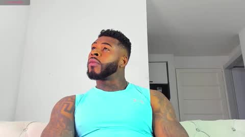 Snapshot of makonneen chatting on 03.15.26 Makonnen online show from 03.15.26