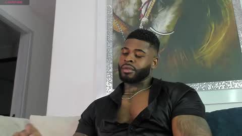 Snapshot of makonneen chatting on 05.21.26 Makonnen online show from 05.21.26