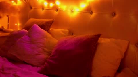 Lia  online show from 04.10.26