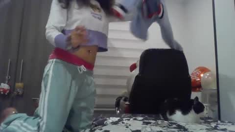 Snapshot of mal_norma chatting on 12.05.24 Mal Norma online show from 12.05.24