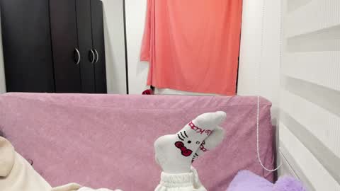 Snapshot of mal_norma chatting on 12.26.24 Mal Norma online show from 12.26.24