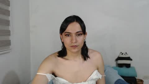 Snapshot of malasexychick chatting on 05.08.26 Mariapau online show from 05.08.26