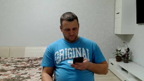 malchyshka online show from 02.05.25