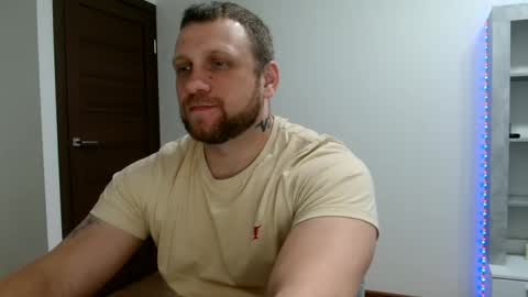 Snapshot of malchyshka chatting on 06.01.26 malchyshka online show from 06.01.26