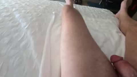 Snapshot of male_gr chatting on 10.20.25 male_gr online show from 10.20.25