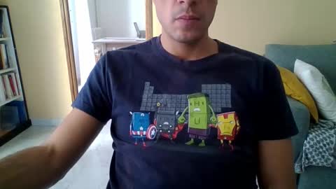 Snapshot of maleboyz chatting on 11.10.25 Boybi online show from 11.10.25