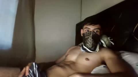 Snapshot of malekthick chatting on 05.15.26 malekthick online show from 05.15.26