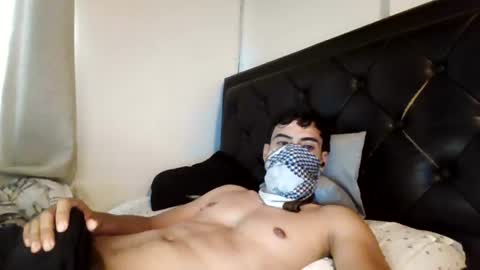 Snapshot of malekthick chatting on 06.28.26 malekthick online show from 06.28.26