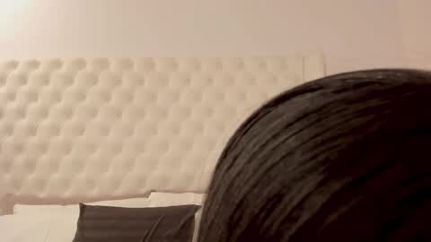 Snapshot of malena_angel_ chatting on 02.20.25 Malena Angel online show from 02.20.25