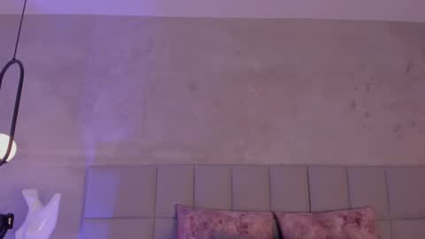 Snapshot of malena_angel_ chatting on 10.04.25 Malena Angel online show from 10.04.25