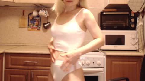 Malena online show from 11.22.25