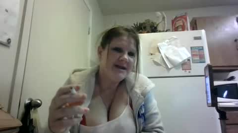 Snapshot of malinda702 chatting on 02.11.25 malinda702 online show from 02.11.25