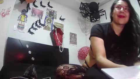 Malishka  online show from 11.02.25