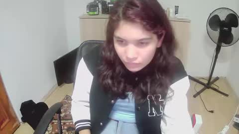 mallorymyersx online show from 10.12.25