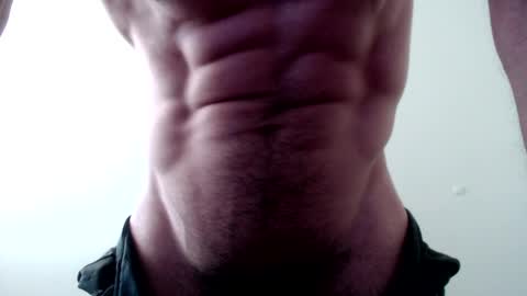Snapshot of maluma4you chatting on 04.18.26 maluma4you online show from 04.18.26
