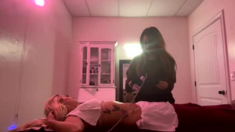 Snapshot of mamaboozey chatting on 02.12.26 mamaboozey online show from 02.12.26