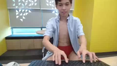 Snapshot of mamagaga19 chatting on 07.19.26 Andrew Ooi online show from 07.19.26