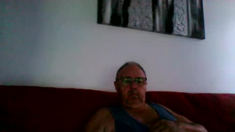Snapshot of mambow99 chatting on 07.05.26 OLDMANFREE online show from 07.05.26