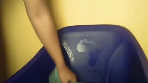 Snapshot of mammy31 chatting on 05.12.26 mammy31 online show from 05.12.26