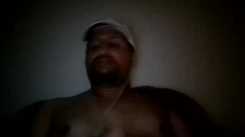 Snapshot of man_new chatting on 03.05.25 Man new online show from 03.05.25