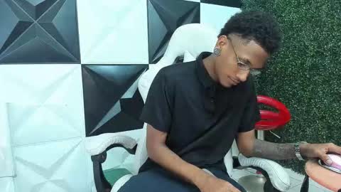 man_san11 online show from 03.02.26