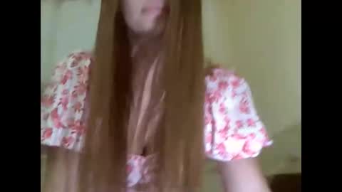 Snapshot of mandibrooks chatting on 09.13.25 MandiBrooks online show from 09.13.25