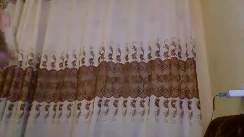 Snapshot of mandibrooks chatting on 09.20.25 MandiBrooks online show from 09.20.25