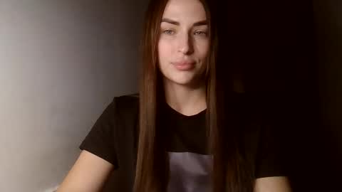 Snapshot of mandibrooks chatting on 10.19.25 MandiBrooks online show from 10.19.25