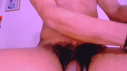 Snapshot of mandingxoxhot chatting on 01.28.25 juan camilo online show from 01.28.25