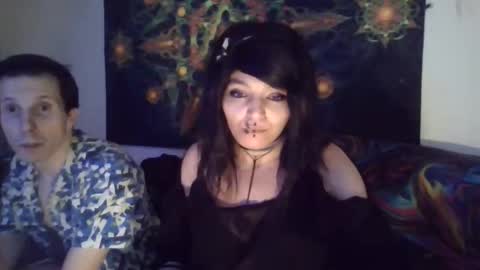 Snapshot of mandra_wag chatting on 02.25.26 mandra_wag online show from 02.25.26