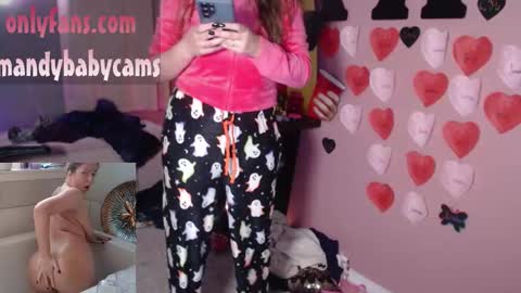 Snapshot of mandybabyxxx chatting on 10.12.25 MandyBabyXXX online show from 10.12.25