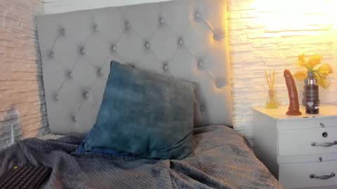 Mandy Val online show from 12.03.24