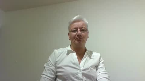Snapshot of mandywinger chatting on 02.03.25 mandywinger online show from 02.03.25