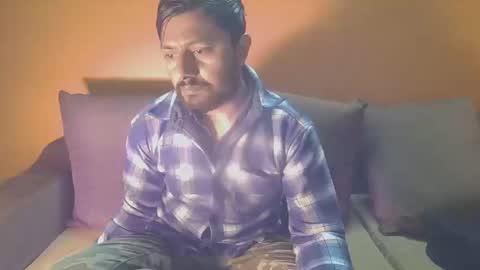 Snapshot of manees1122 chatting on 01.12.25 Roshan online show from 01.12.25