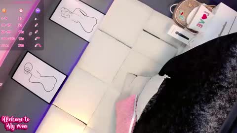 manellyksparklee online show from 10.30.25