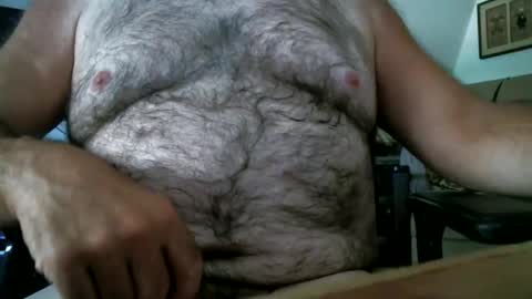 manleg439 online show from 10.17.25