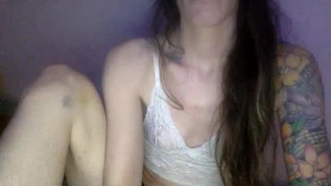 Snapshot of manmaster_tittysmasher chatting on 12.23.24 manmaster tittysmasher online show from 12.23.24