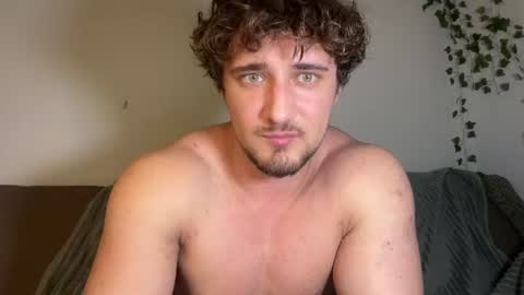 Snapshot of manolein chatting on 06.24.26 manolein online show from 06.24.26