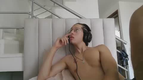 Snapshot of manu_vera8 chatting on 06.21.26 Manuel online show from 06.21.26