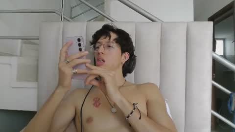 Snapshot of manu_vera8 chatting on 06.28.26 Manuel online show from 06.28.26