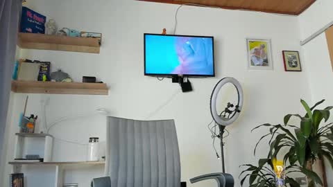 manucute 23  online show from 01.07.26