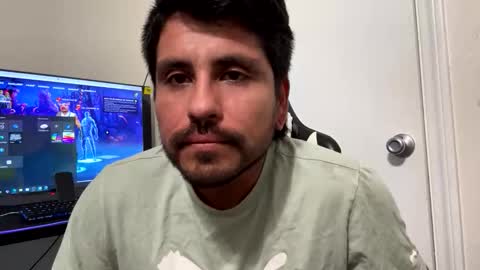 manue957825 online show from 10.20.25