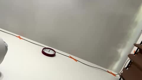 manue957825 online show from 10.24.25